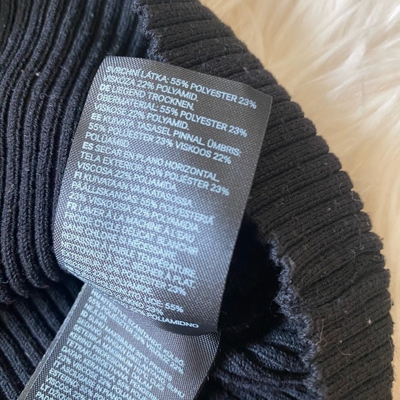 H&M RIBBED KNOT TOP - Picture 7 of 8